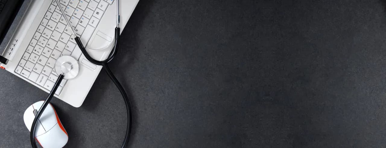 Ile kosztuje czyszczenie laptopa z wirusów? Sprawdź ceny i usługi